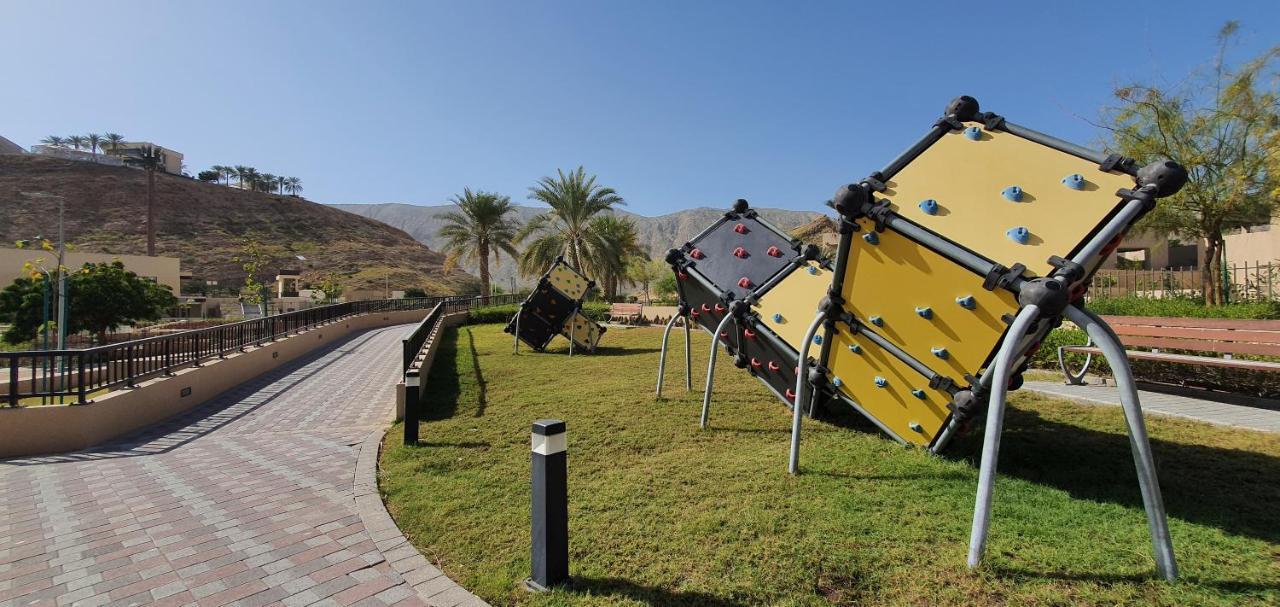 One 2Bhk Elegant Apartment In Muscat Bay 03 Exterior foto